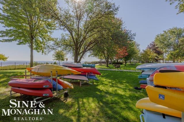 Builiding view fifty five for 846 Lakepointe, Grosse Pointe, MI. 48230