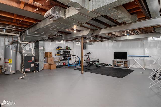 Builiding view twenty six for 846 Lakepointe, Grosse Pointe, MI. 48230