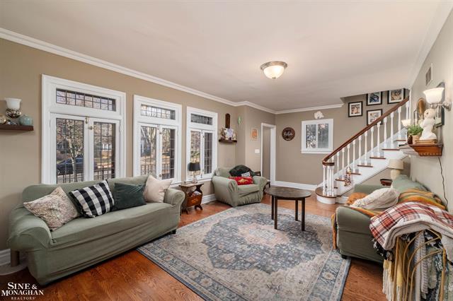 Builiding view four for 976 Lakepointe, Grosse Pointe, MI. 48230