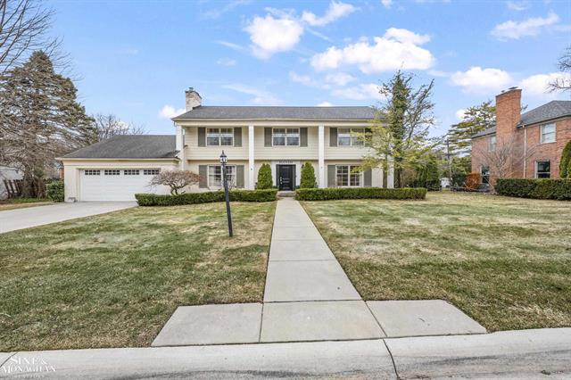 front view for 11 Wellington, Grosse Pointe, Mi. 48230