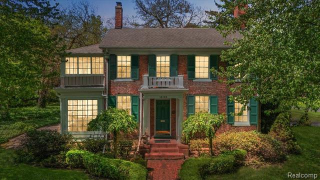 front view for 16109 E. Jefferson, Grosse Pointe, Mi. 48230