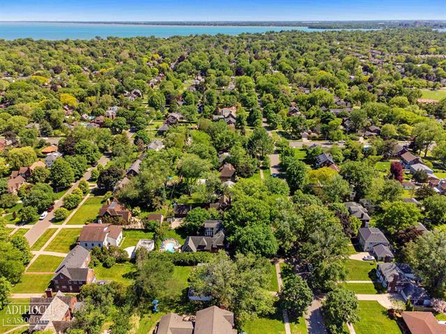 Builiding view thirty two for 1254 Berkshire, Grosse Pointe, MI. 48230