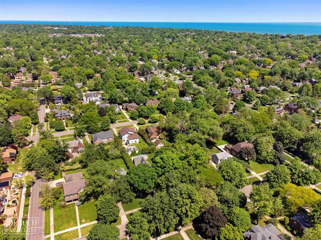 Builiding view thirty for 1254 Berkshire, Grosse Pointe, MI. 48230