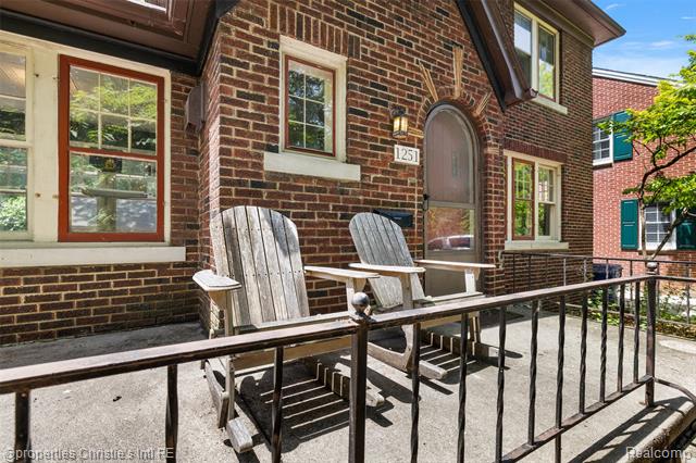 Builiding view three for 1251 Bishop, Grosse Pointe, MI. 48230