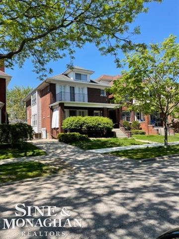 front view for 1121 Beaconsfield, Grosse Pointe, Mi. 48230