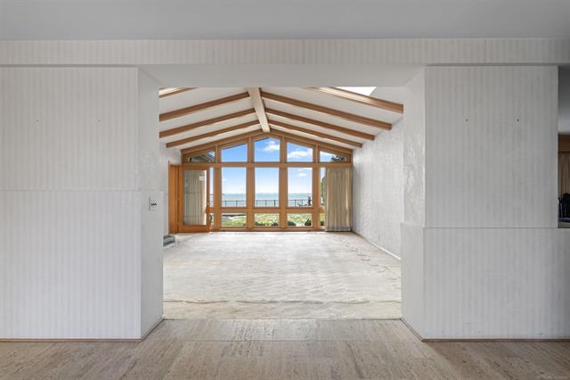 Builiding view nine for 801 Park Lane, Grosse Pointe, MI. 48230