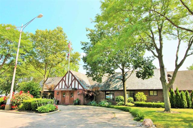 Builiding view seventy nine for 801 Park Lane, Grosse Pointe, MI. 48230