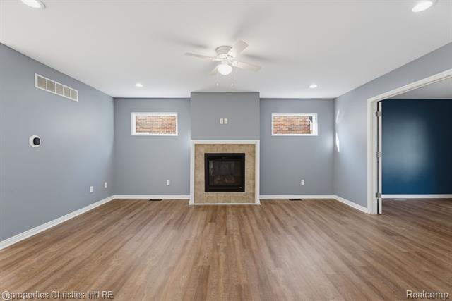 Builiding view four for 23389 Easterling, Hazel Park, MI. 48030