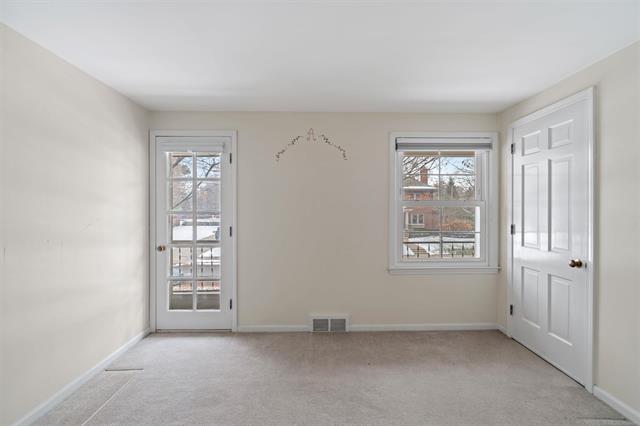 Builiding view forty two for 1003 Bedford, Grosse Pointe, MI. 48230