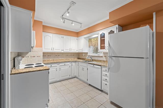 Builiding view nineteen for 1003 Bedford, Grosse Pointe, MI. 48230