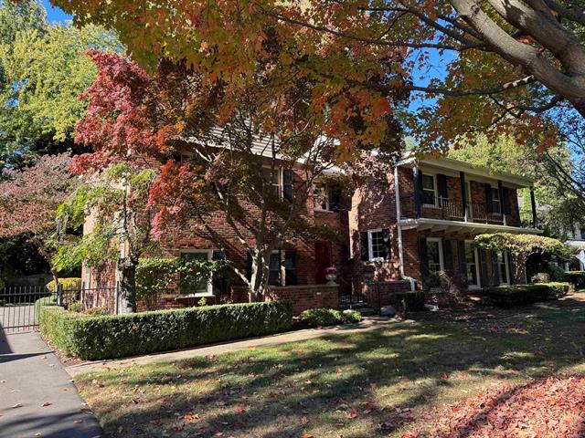 Builiding view seven for 1003 Bedford, Grosse Pointe, MI. 48230