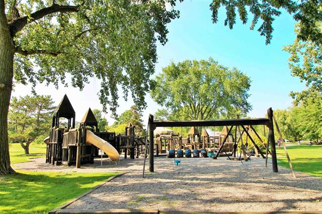 Builiding view sixty eight for 1003 Bedford, Grosse Pointe, MI. 48230