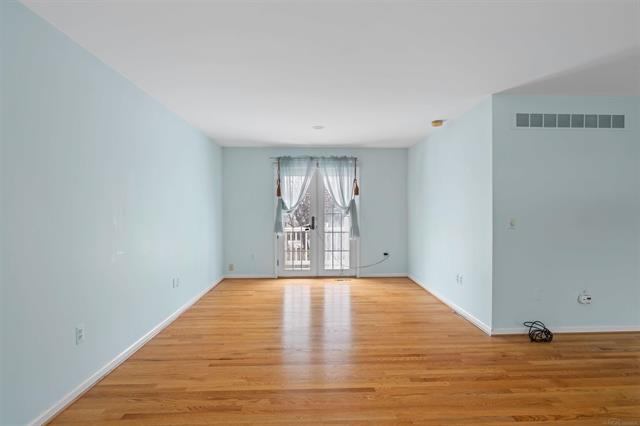 Builiding view twenty nine for 1003 Bedford, Grosse Pointe, MI. 48230