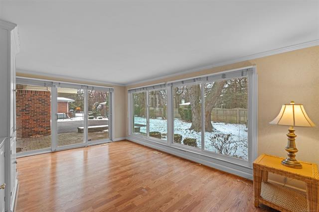 Builiding view twenty two for 1003 Bedford, Grosse Pointe, MI. 48230