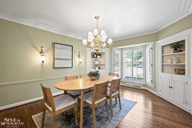 Builiding view thirteen for 1023 Harvard, Grosse Pointe, MI. 48230