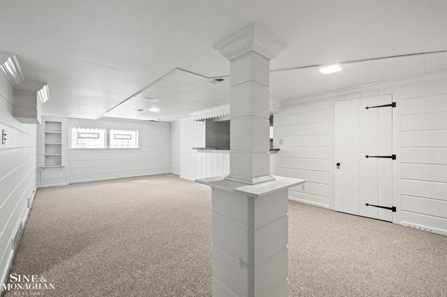 Builiding view thirty four for 1023 Harvard, Grosse Pointe, MI. 48230