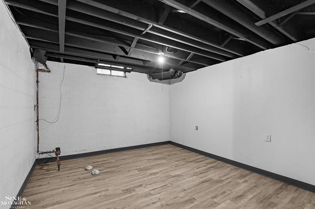 Builiding view forty one for 1200 Audubon, Grosse Pointe, MI. 48230
