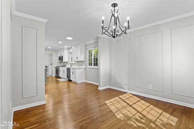 Builiding view sixty one for 1200 Audubon, Grosse Pointe, MI. 48230