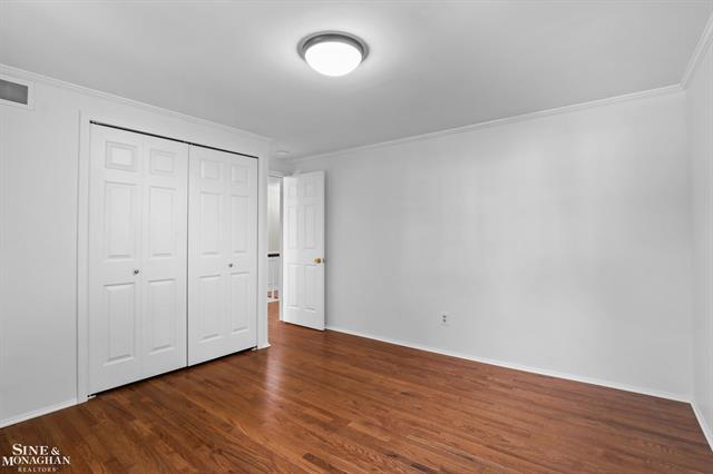 Builiding view thirty six for 1200 Audubon, Grosse Pointe, MI. 48230