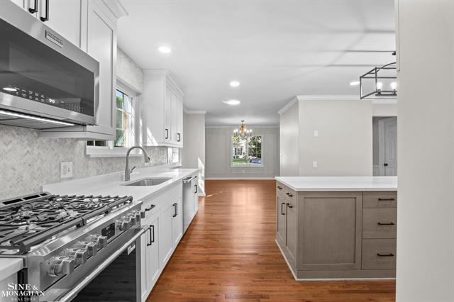 Builiding view twelve for 1200 Audubon, Grosse Pointe, MI. 48230