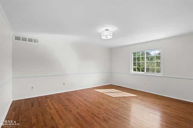Builiding view twenty nine for 1200 Audubon, Grosse Pointe, MI. 48230
