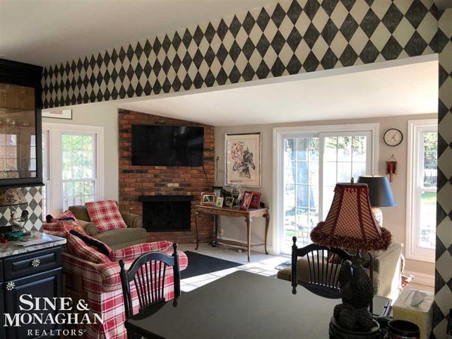 Builiding view five for 709 Middlesex, Grosse Pointe, MI. 48230