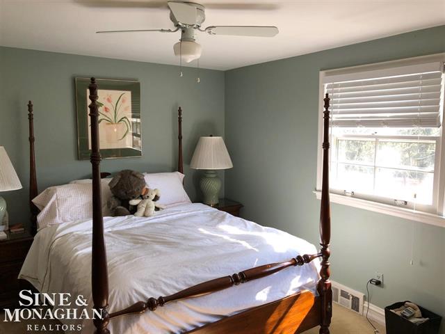 Builiding view seven for 709 Middlesex, Grosse Pointe, MI. 48230