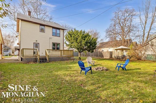 Builiding view twenty six for 1332 Wayburn, Grosse Pointe, MI. 48230