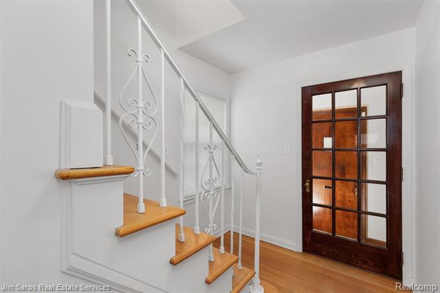 Builiding view three for 1328 Lakepointe, Grosse Pointe, MI. 48230