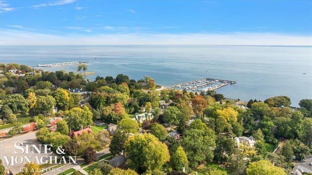 Builiding view fifty one for 263 Lakeland, Grosse Pointe, MI. 48230