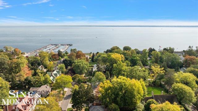 Builiding view fifty two for 263 Lakeland, Grosse Pointe, MI. 48230