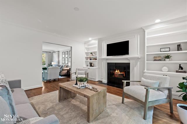 Builiding view five for 263 Lakeland, Grosse Pointe, MI. 48230