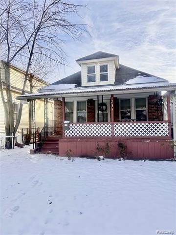 Builiding view one for 2388 Zinow, Hamtramck, MI. 48212