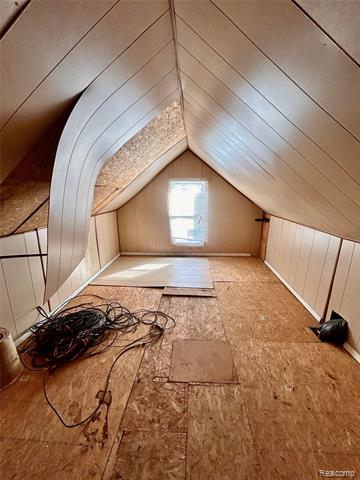 Builiding view six for 2388 Zinow, Hamtramck, MI. 48212