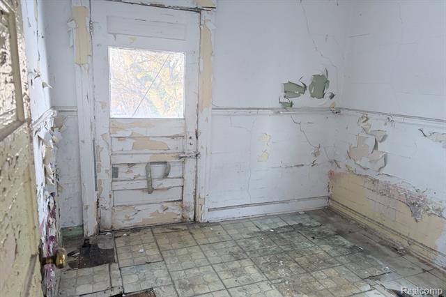 Builiding view seven for 225 Farrand Park, Highland Park, MI. 48203