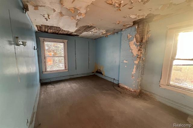 Builiding view ten for 225 Farrand Park, Highland Park, MI. 48203