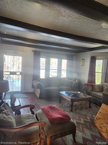 Builiding view four for 164 Farrand Park, Highland Park, MI. 48203