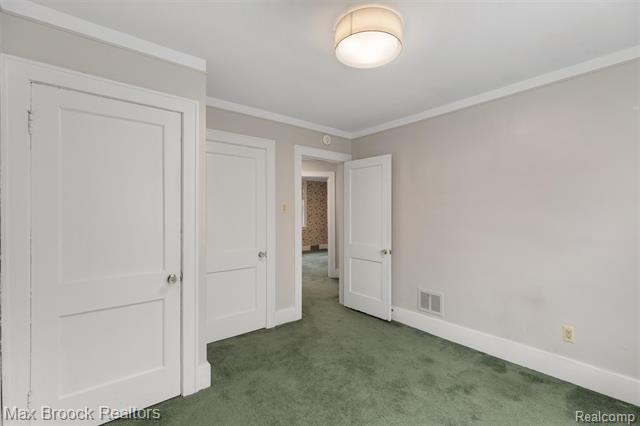 Builiding view seventeen for 1337 Wayburn, Grosse Pointe, MI. 48230