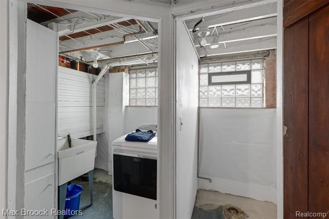 Builiding view twenty three for 1337 Wayburn, Grosse Pointe, MI. 48230