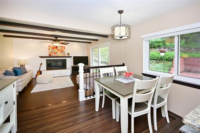 Builiding view eleven for 24136 Twin Valley, Farmington, MI. 48336