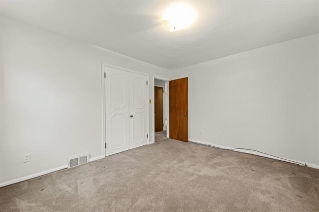 Builiding view twelve for 1158 Hawthorne, Grosse Pointe, MI. 48236