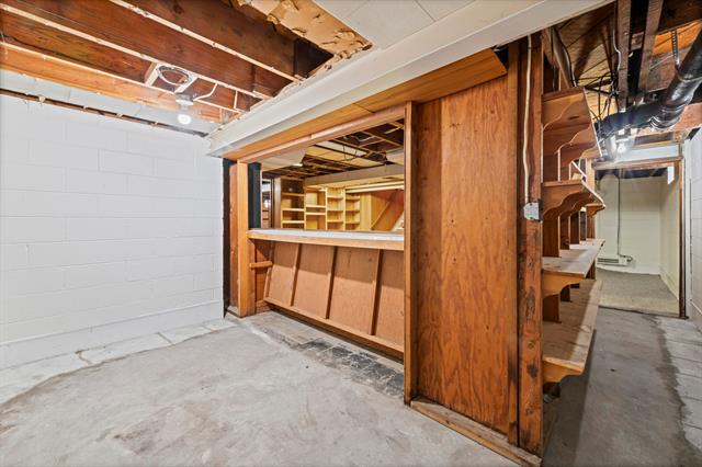 Builiding view twenty six for 1158 Hawthorne, Grosse Pointe, MI. 48236