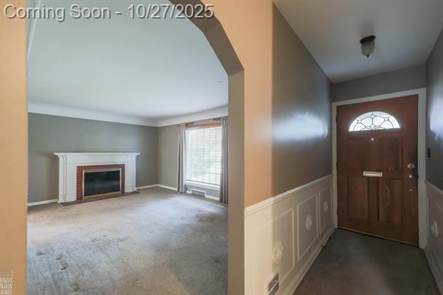 Builiding view four for 1341 Hawthorne, Grosse Pointe, MI. 48236