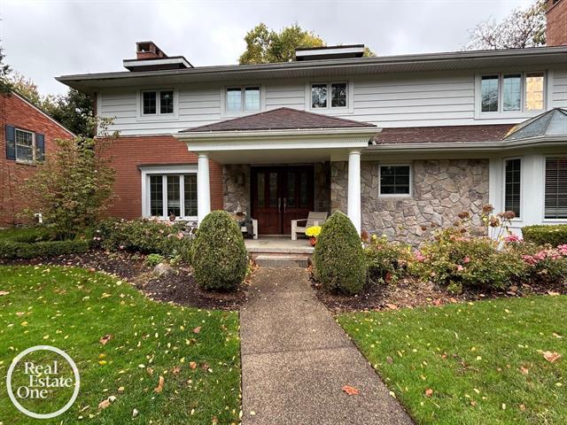Builiding view one for 535 Ballantyne, Grosse Pointe, MI. 48236