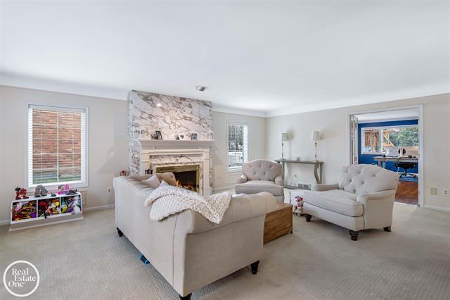 Builiding view thirteen for 535 Ballantyne, Grosse Pointe, MI. 48236