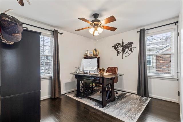 Builiding view twenty five for 1985 Country Club, Grosse Pointe, MI. 48236