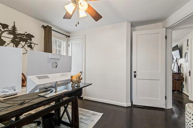 Builiding view twenty six for 1985 Country Club, Grosse Pointe, MI. 48236