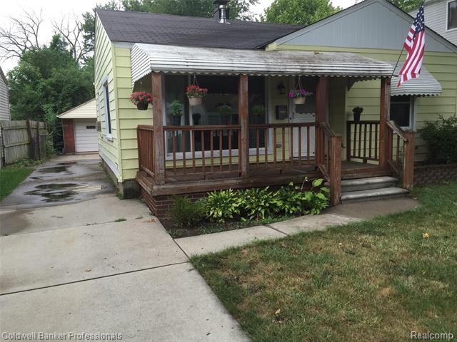 front view for 23441 Hazelwood Ave, Hazel Park, Mi. 48030