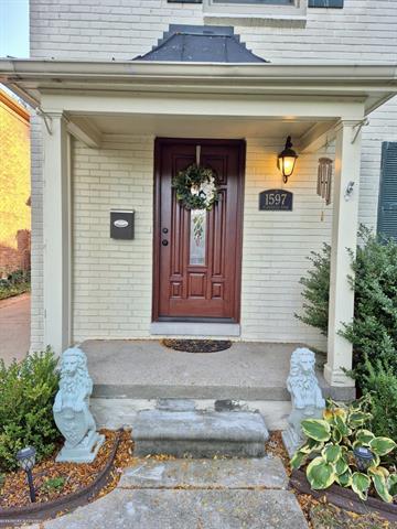 Builiding view two for 1597 Newcastle, Grosse Pointe, MI. 48236