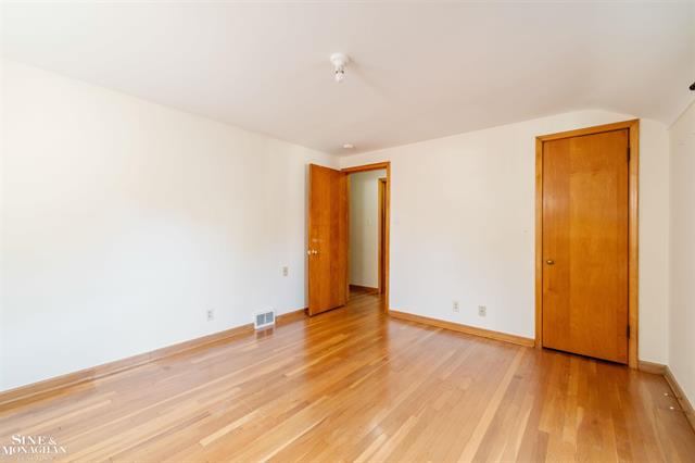 Builiding view fifteen for 201 Mcmillan, Grosse Pointe, MI. 48236